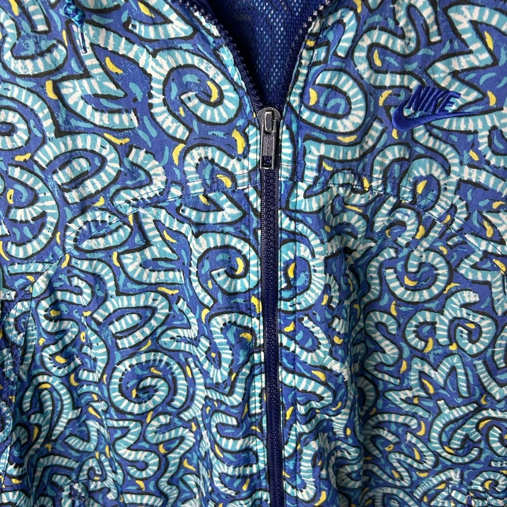 Nike Windbreaker Jacket Women’s‎ S Blue Zip Front Graphic Print Hooded VTG 90s